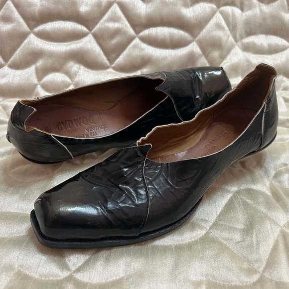 CYDWOQ Vintage Black Leather Kitten Heels Pumps Glossy Soft Iridescent 37 Shoes - Picture 2 of 11